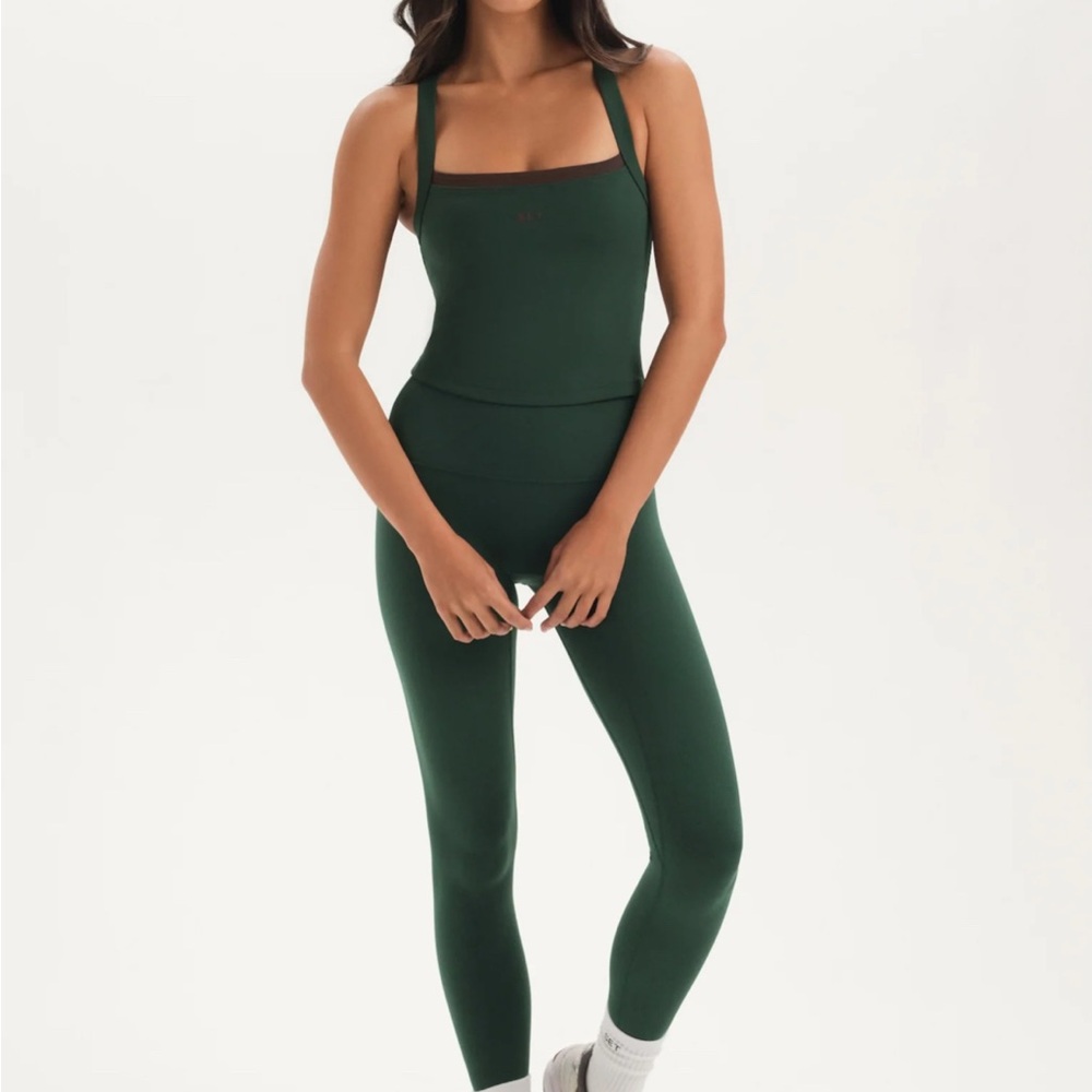 SET Active Limited Edition LUXFORM Forest Green Activewear Set (Size XS)